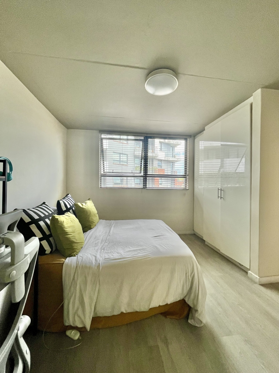 2 Bedroom Property for Sale in Observatory Western Cape